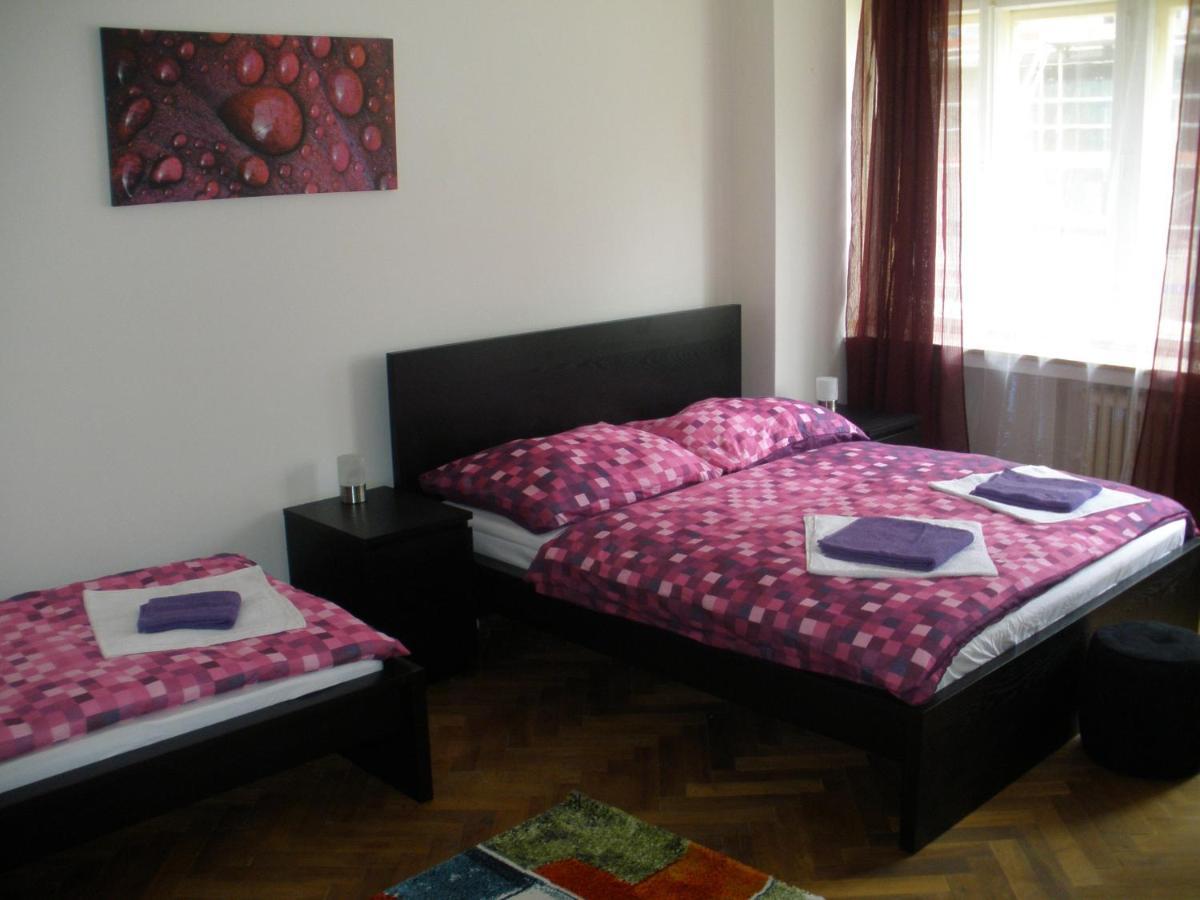 Apartments Tronicek Praga Exterior foto